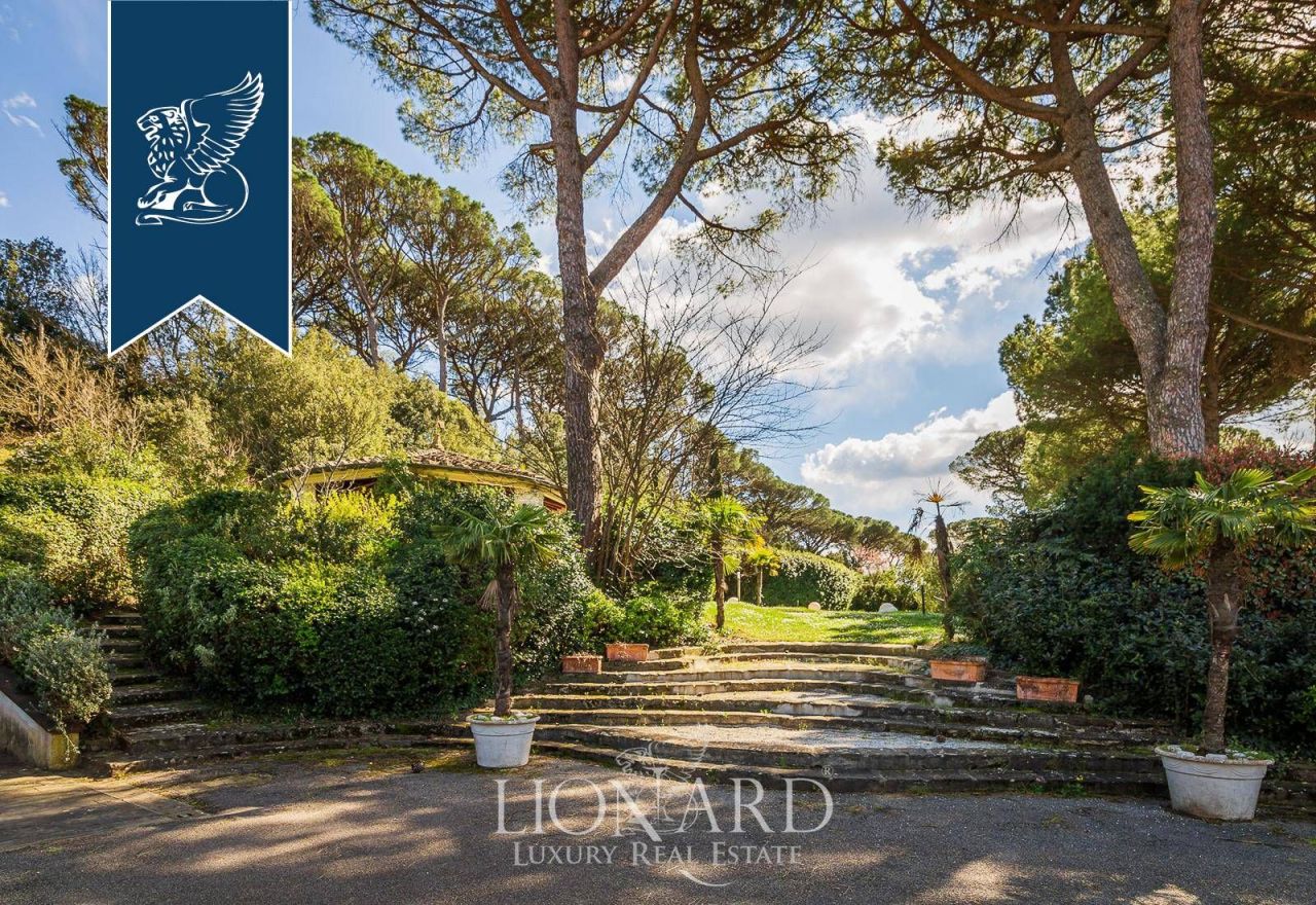 Villa à Florence, Italie, 1 000 m² - image 9