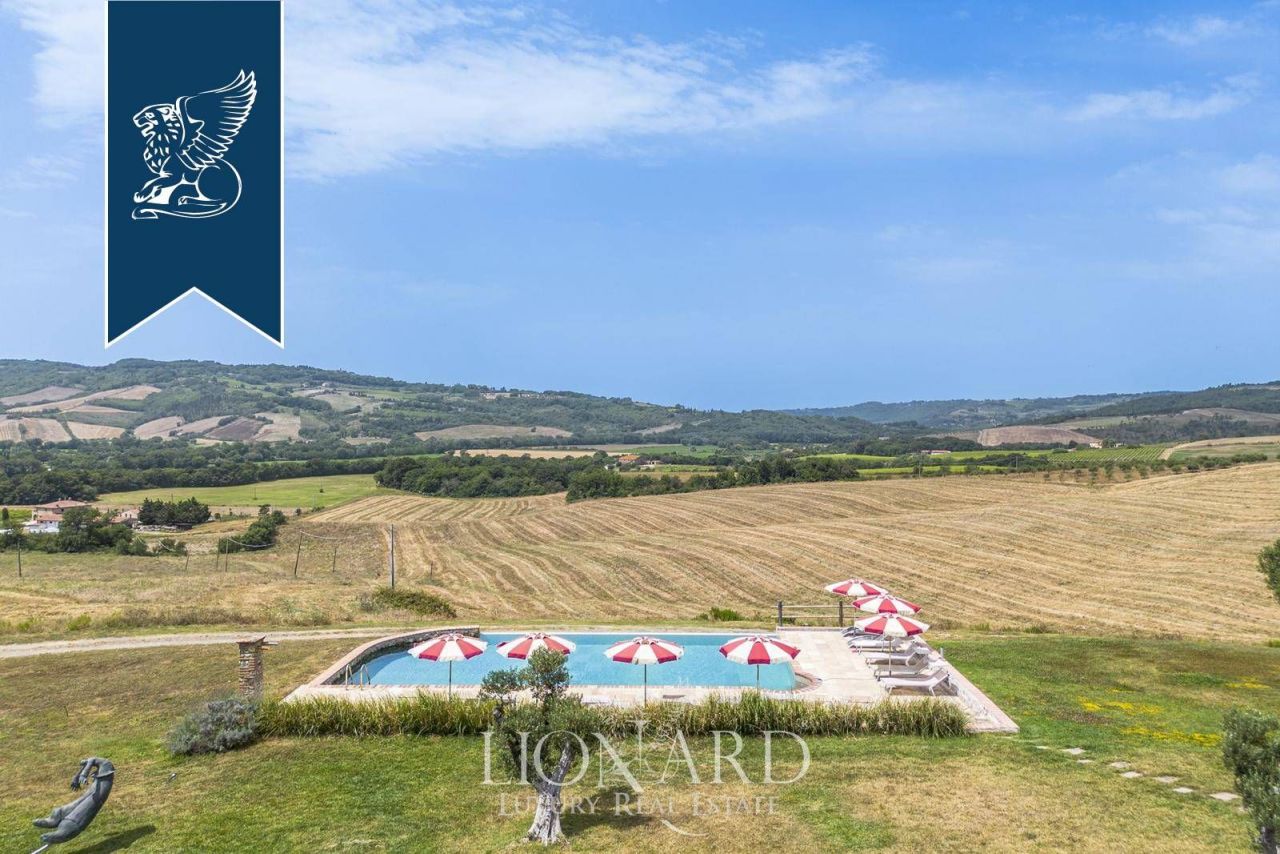 Farm in Montecatini Val di Cecina, Italy, 1 000 m² - picture 9