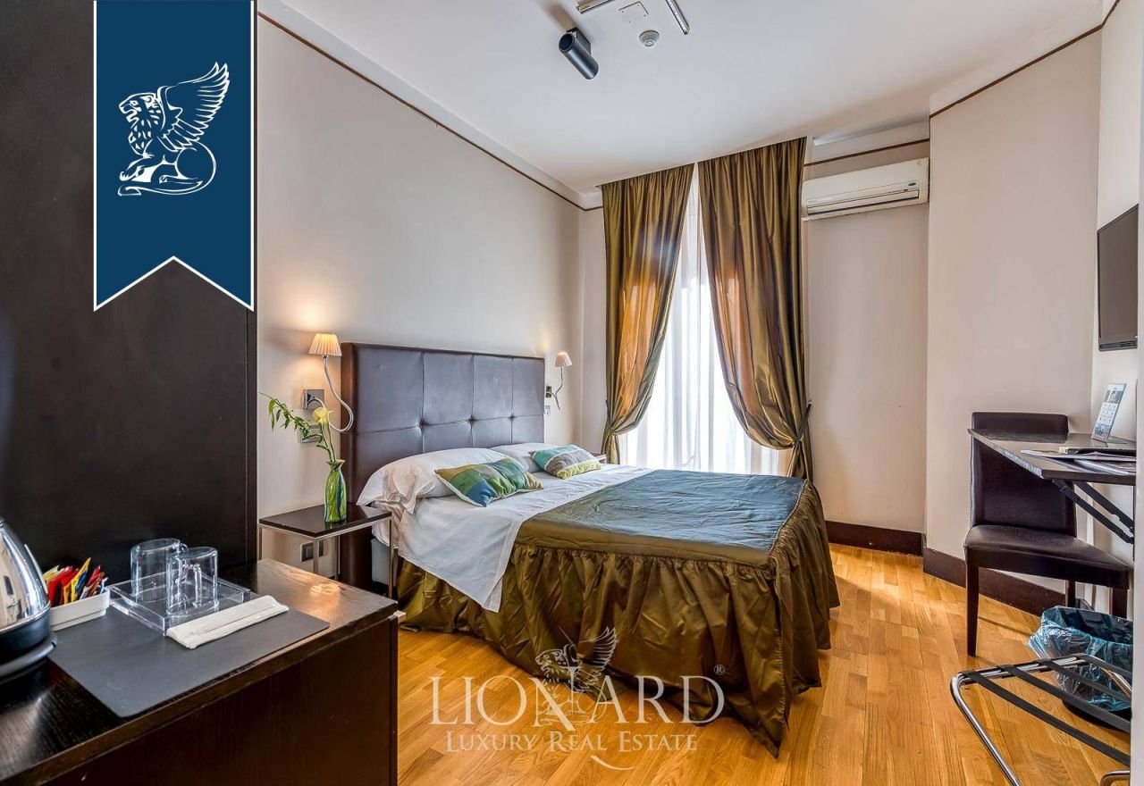 Hotel, albergo a Napoli, Italia, 600 m² - foto 9