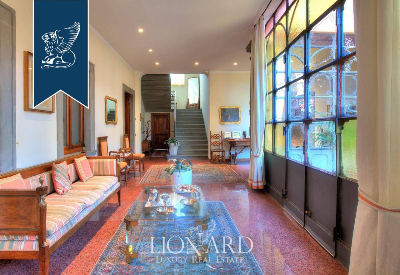 Villa in Bergamo, Italy, 1 000 m² - picture 9