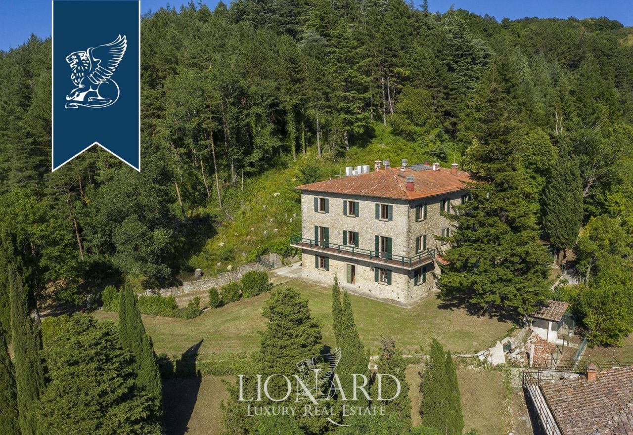 Ferme à Florence, Italie, 1 000 m² - image 9