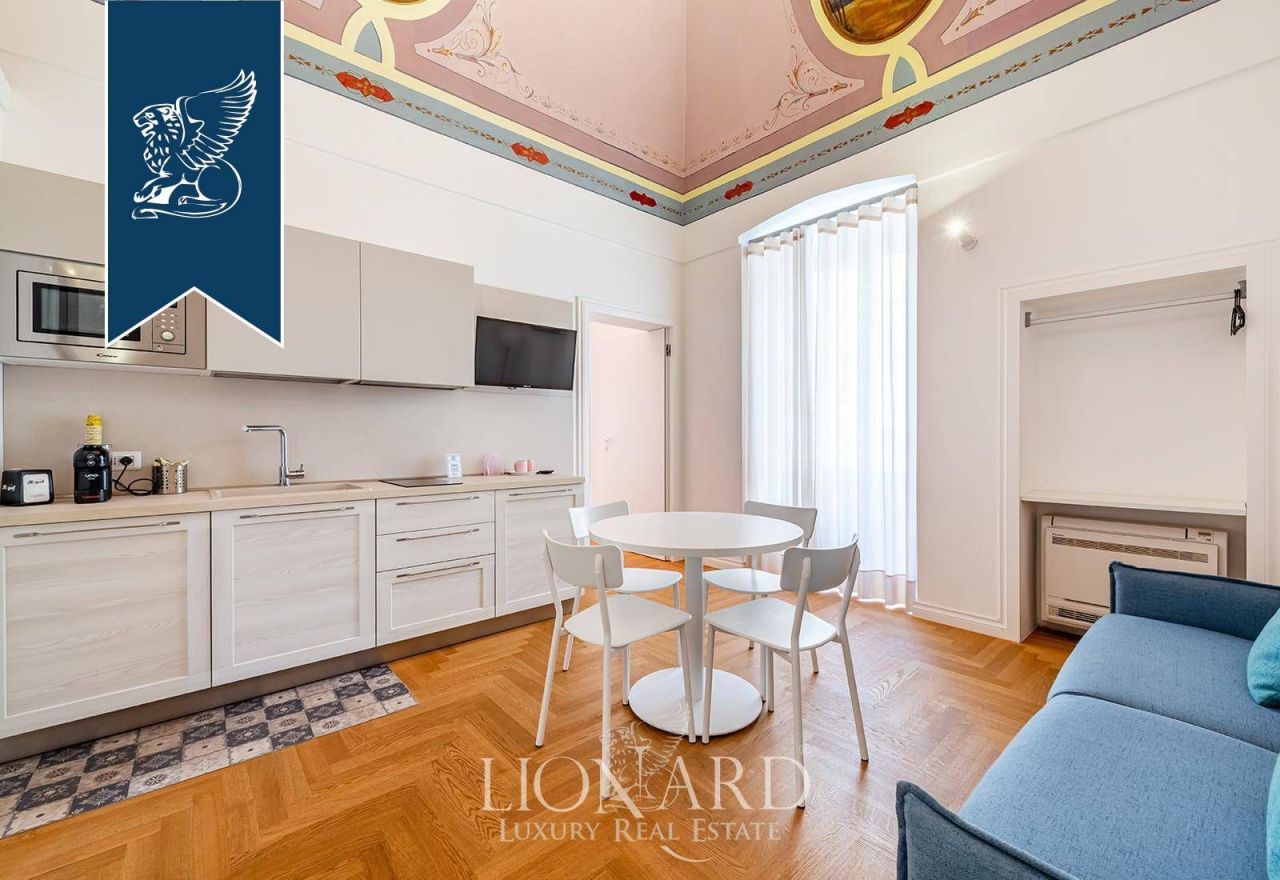 Casa en Monopoli, Italia, 700 m² - imagen 9