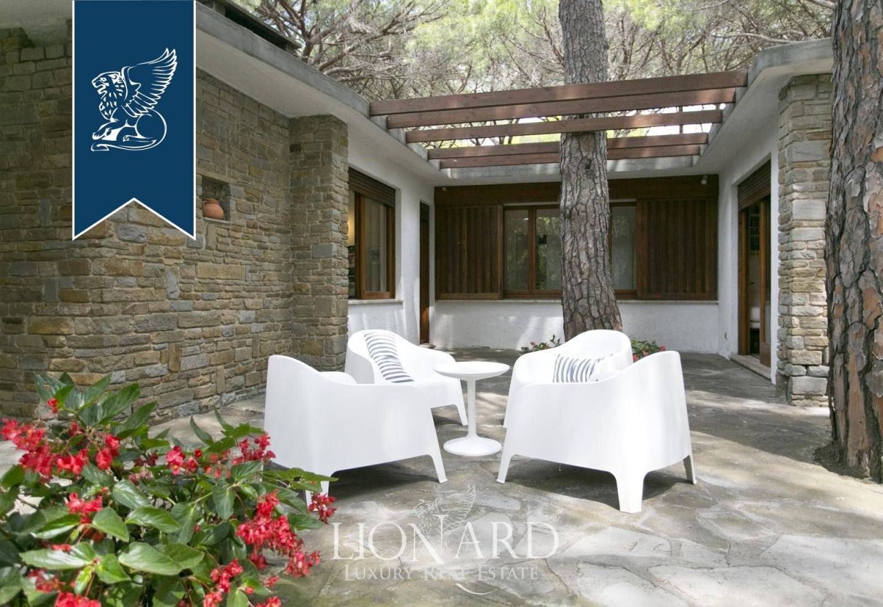 Villa en Castiglione della Pescaia, Italia, 300 m² - imagen 9