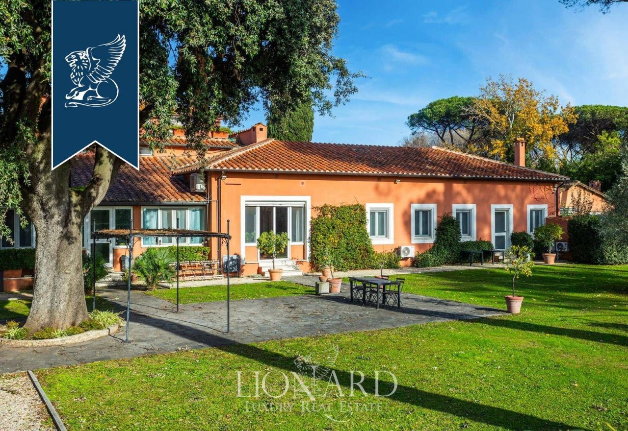 Villa à Rome, Italie, 1 500 m² - image 9