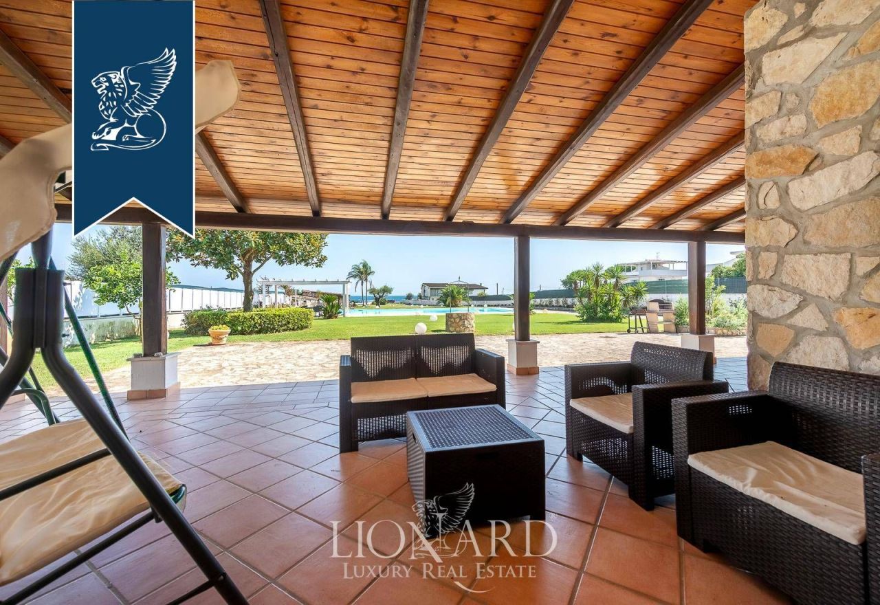 Villa à San Felice Circeo, Italie, 600 m² - image 9