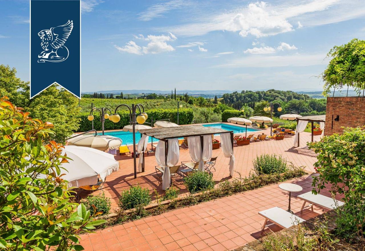 Haus in Siena, Italien, 4 300 m² - Foto 9