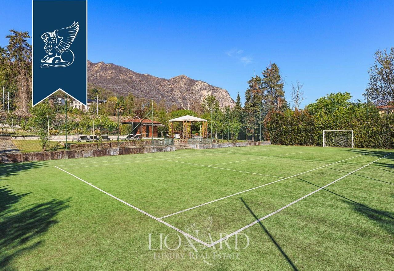 Villa in Baveno, Italy, 1 300 m² - picture 9