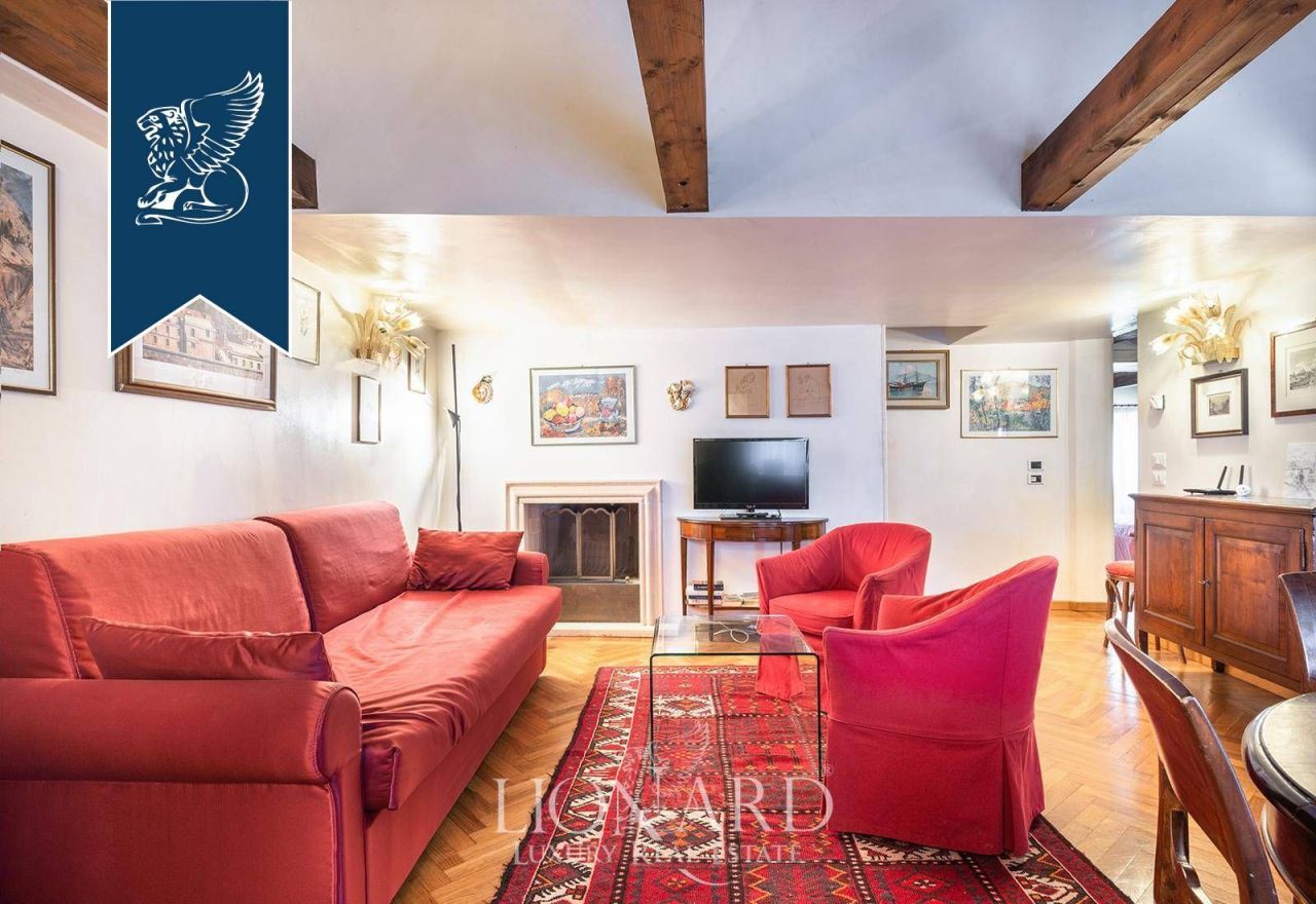 Apartment in Venice, Italy, 140 m² - picture 9