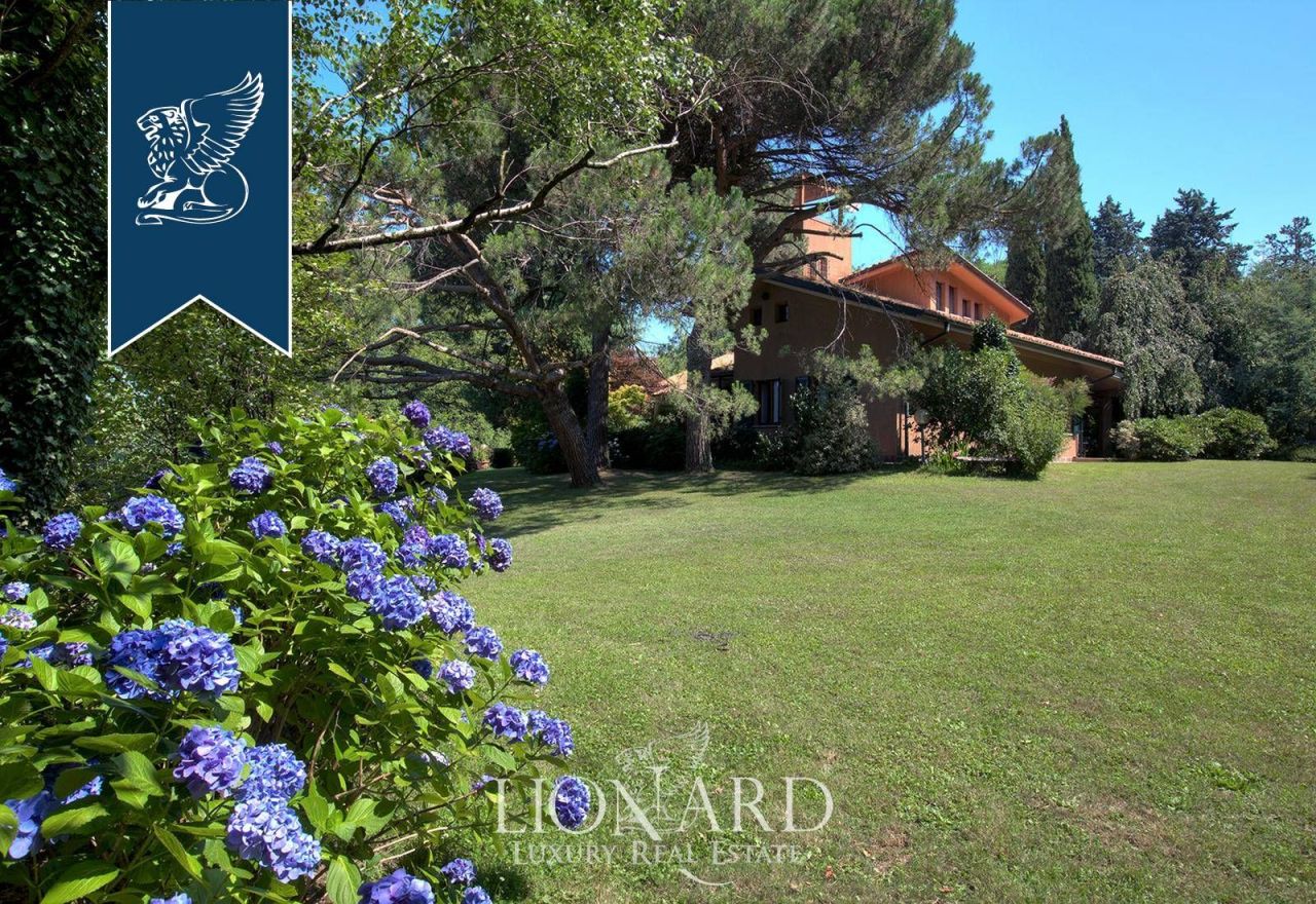 Villa en Lecco, Italia, 500 m² - imagen 9