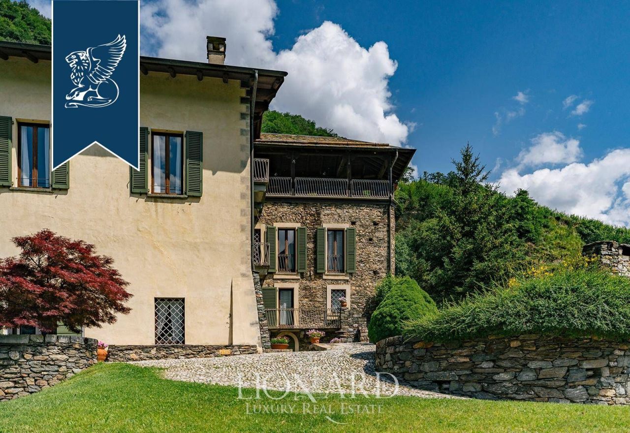Villa à Sondrio, Italie, 1 050 m² - image 8