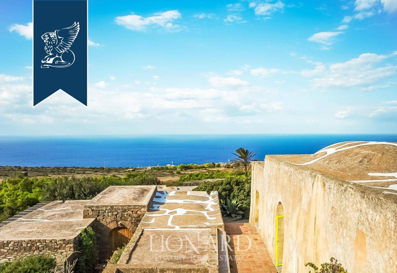 Farm on Pantelleria, Italy, 550 m² - picture 8