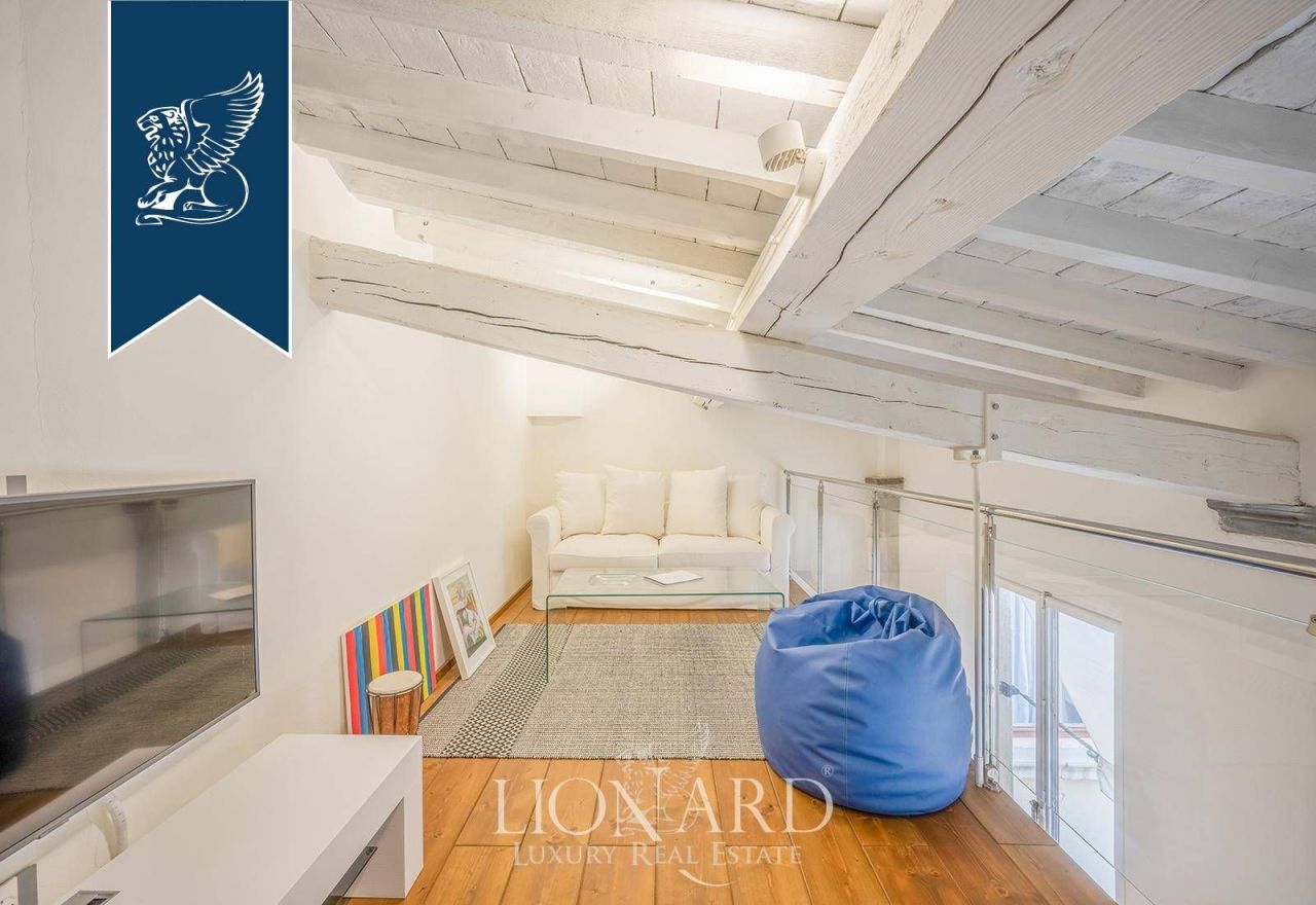 Apartment in Florence, Italy, 230 m² - picture 8