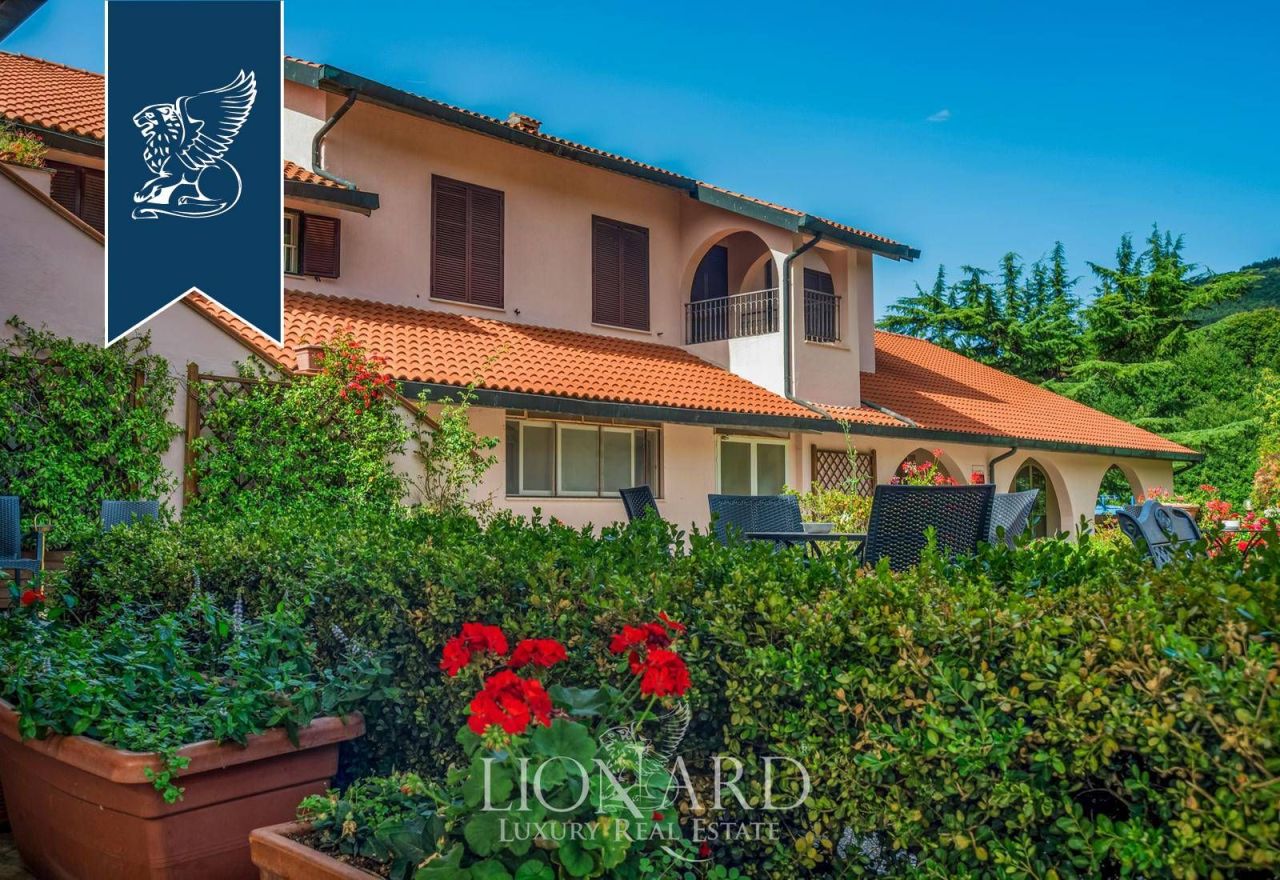 Hotel in Grosseto, Italy, 10 000 m² - picture 8