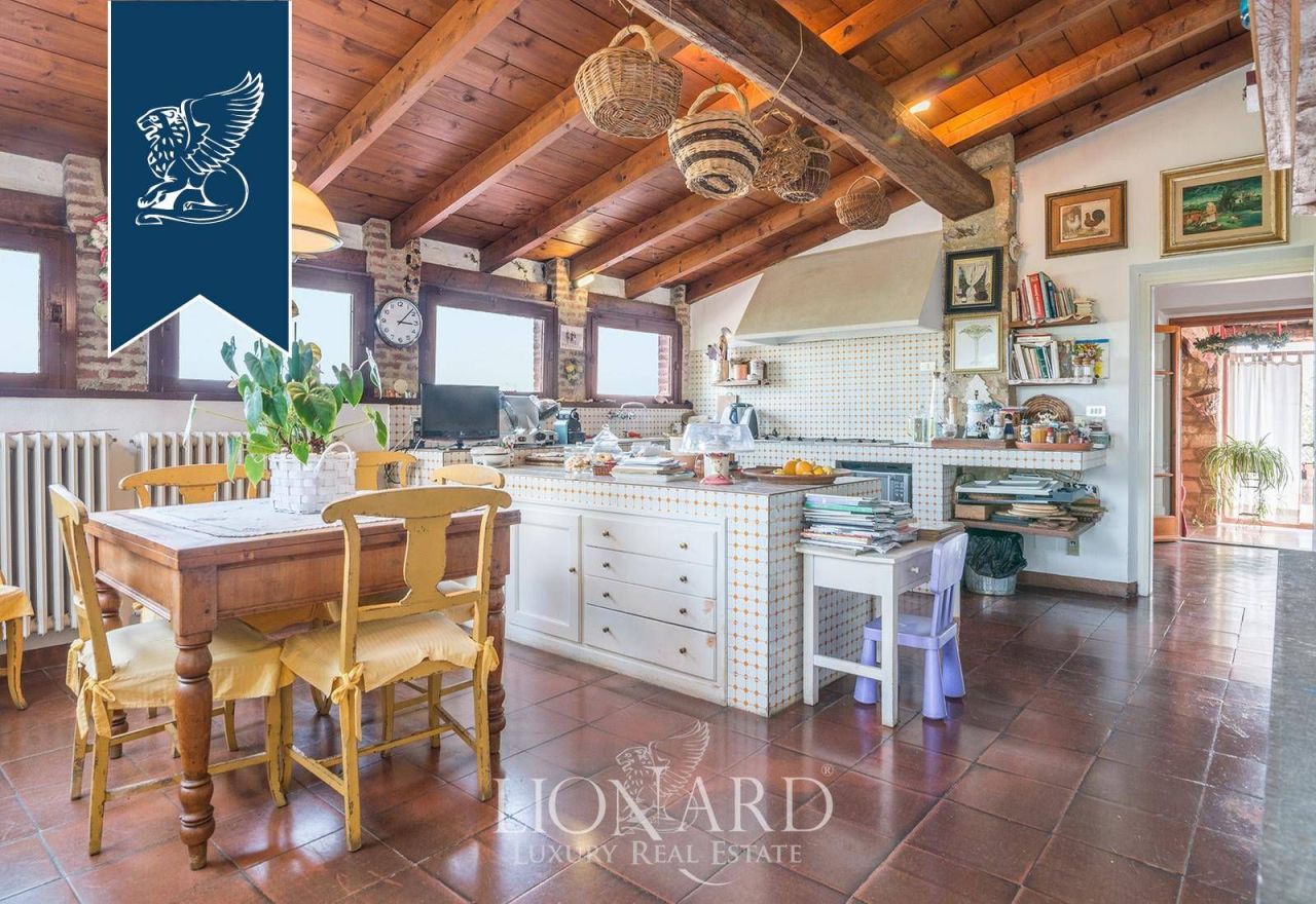 Farm in Livorno, Italy, 350 m² - picture 8