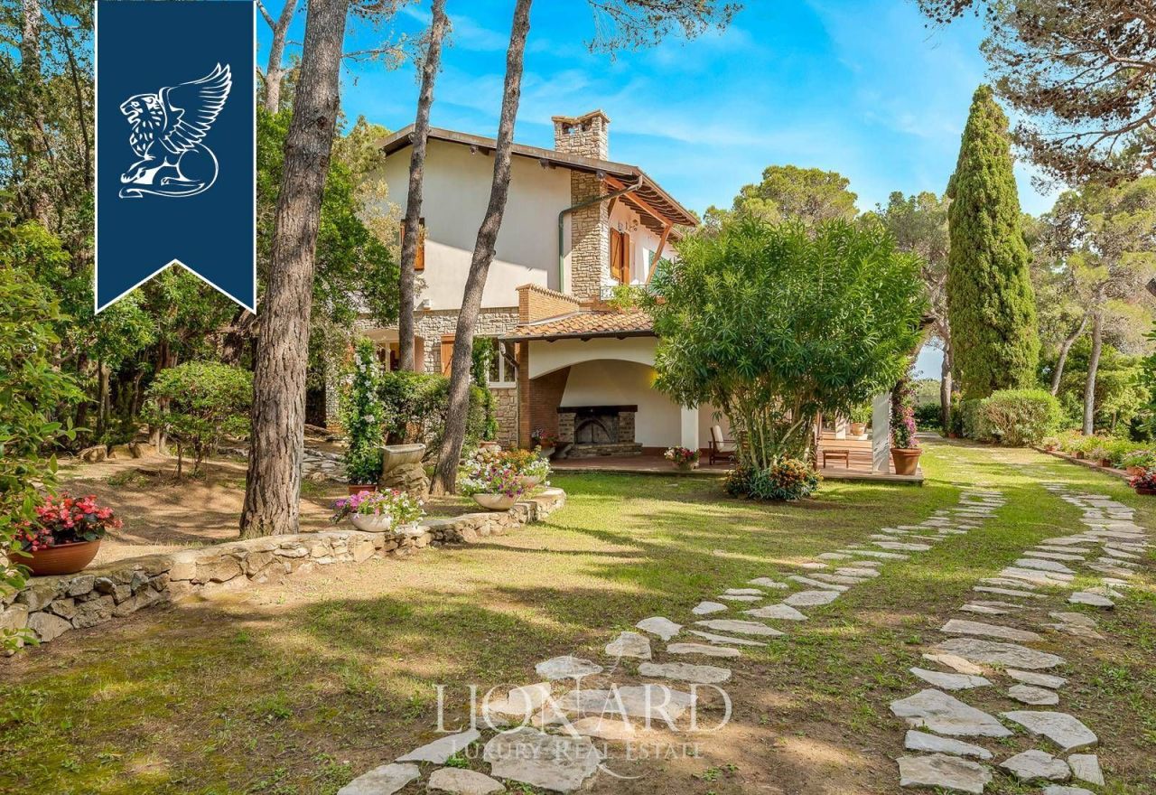 Villa in Livorno, Italy, 500 m² - picture 8
