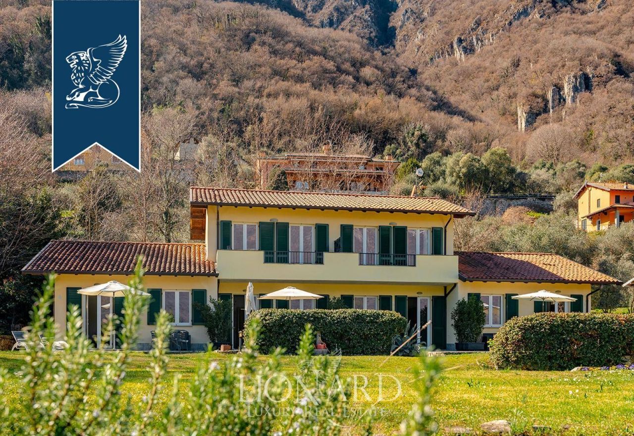 Villa a Oliveto Lario, Italia, 265 m² - foto 8