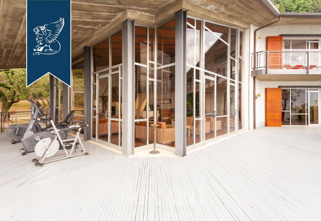 Villa in Brescia, Italy, 450 m² - picture 8