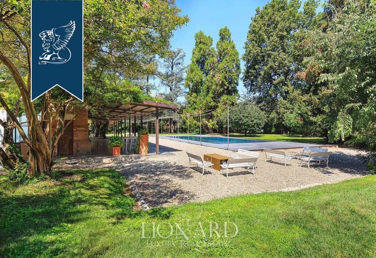 Villa in Lodi, Italy, 3 000 m² - picture 8