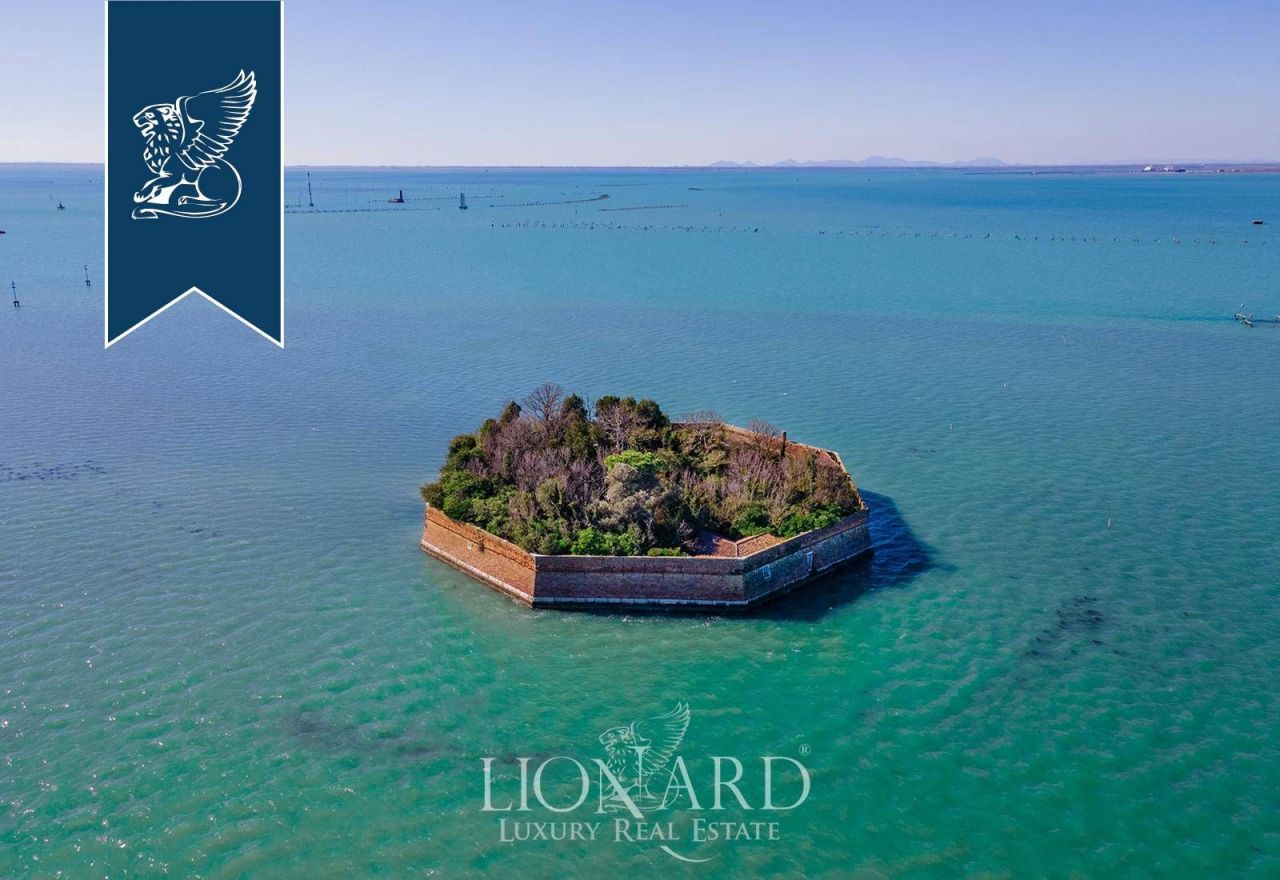 Villa à Venise, Italie, 2 400 m² - image 8