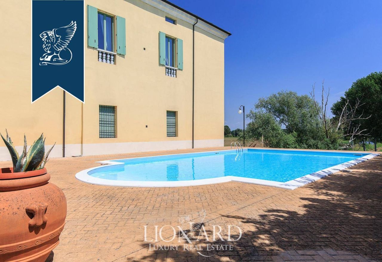 Villa in Goito, Italien, 1 500 m² - Foto 8