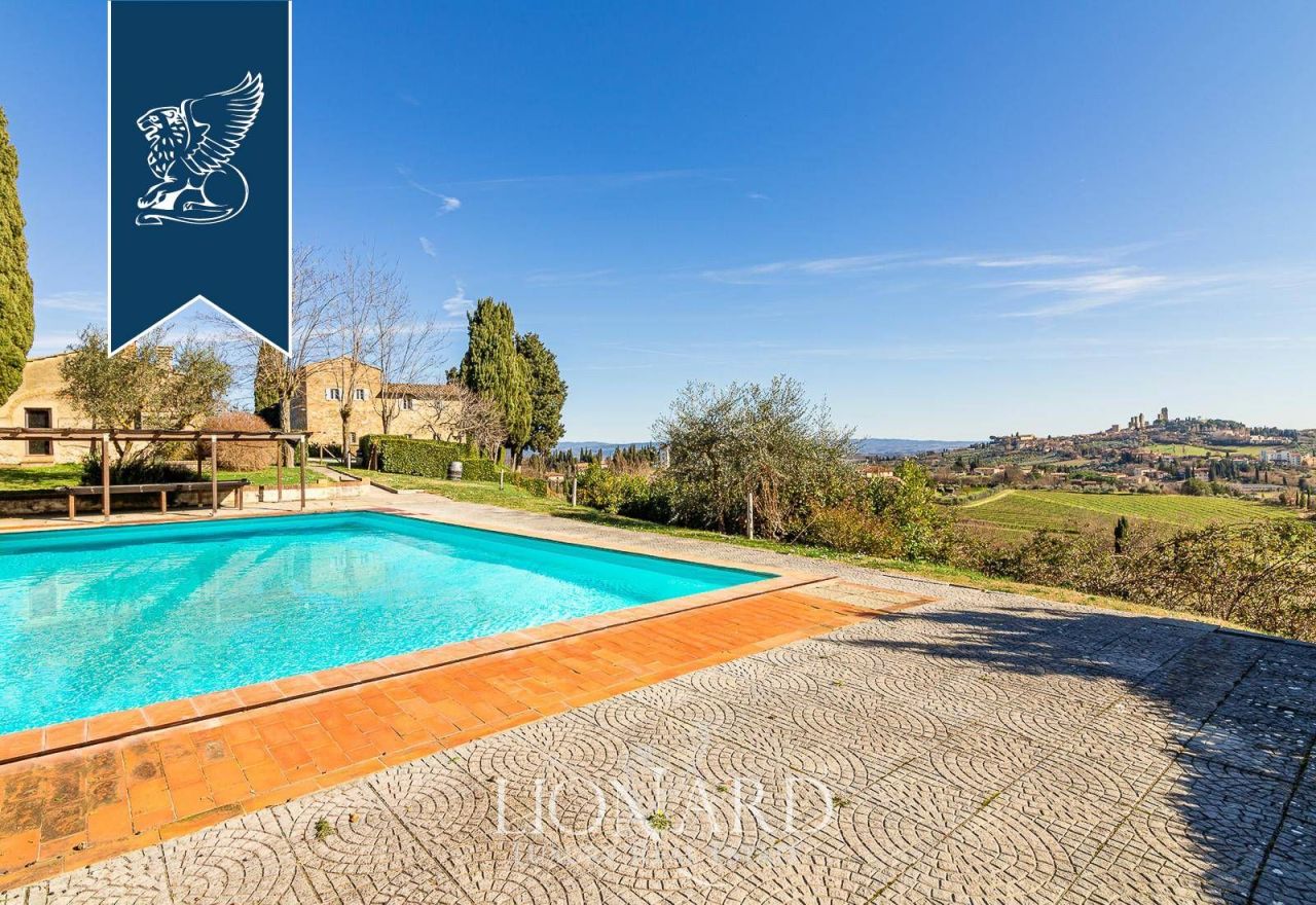 Farm in San Gimignano, Italy, 649 m² - picture 8