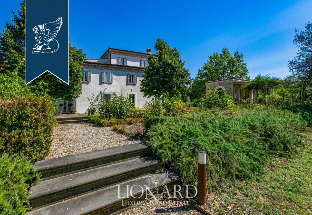 Villa en Perugia, Italia, 600 m² - imagen 8