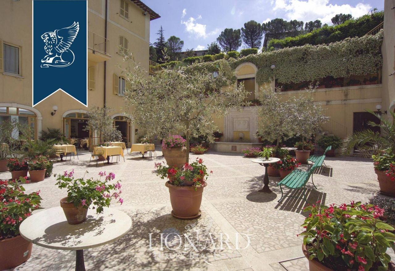 Hotel, albergo a Spoleto, Italia, 3 110 m² - foto 8