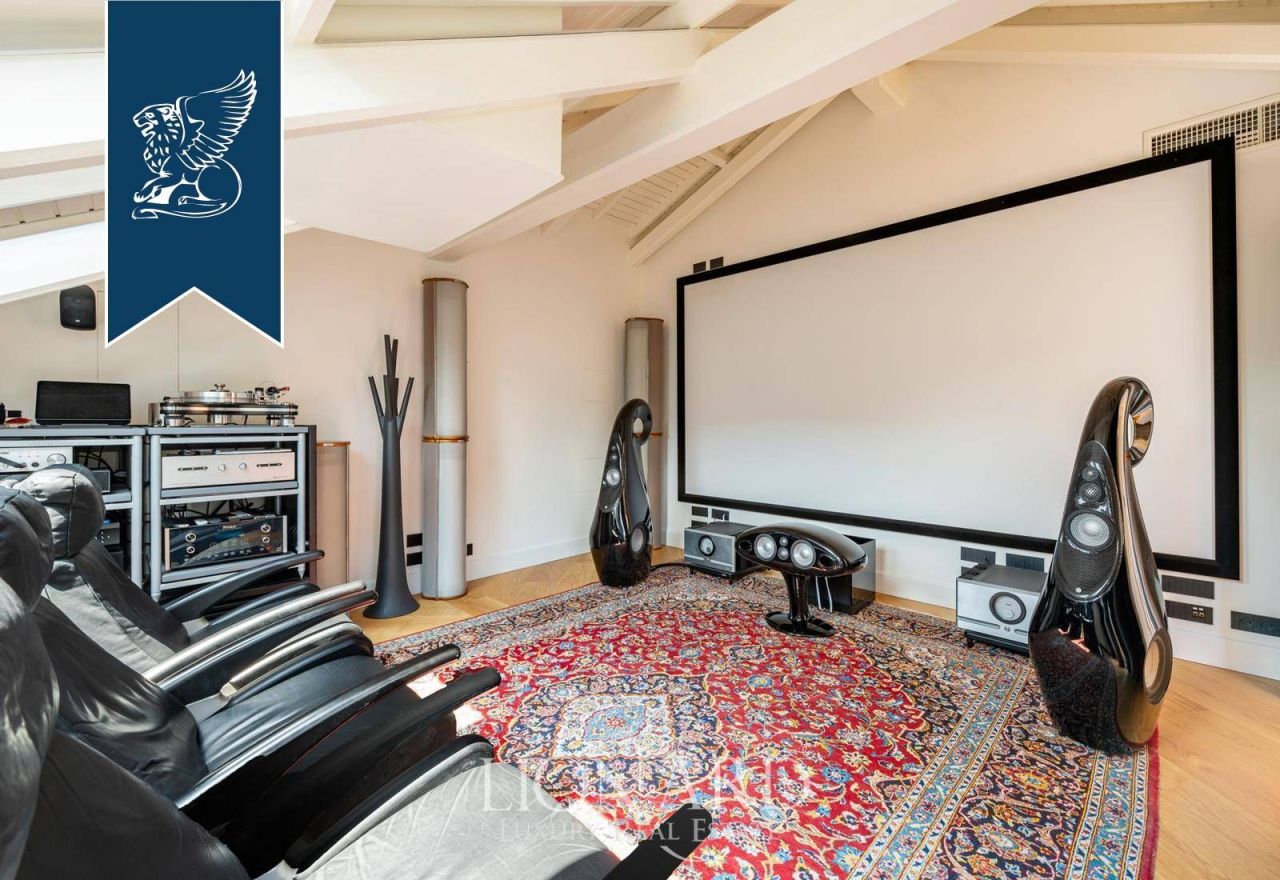 Apartment in Como, Italy, 239 m² - picture 10