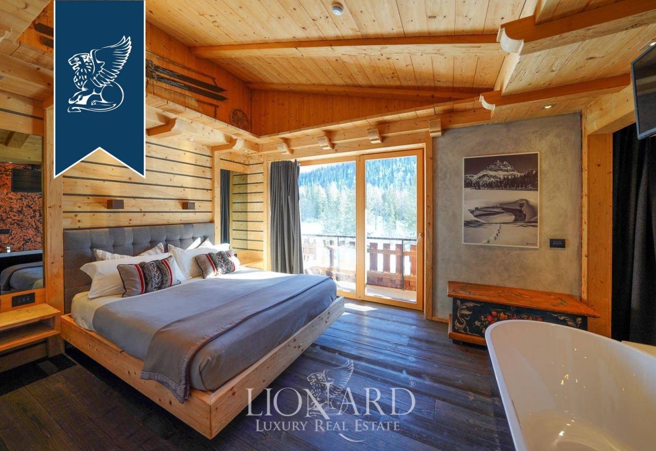 Hotel in Belluno, Italien, 1 200 m² - Foto 10