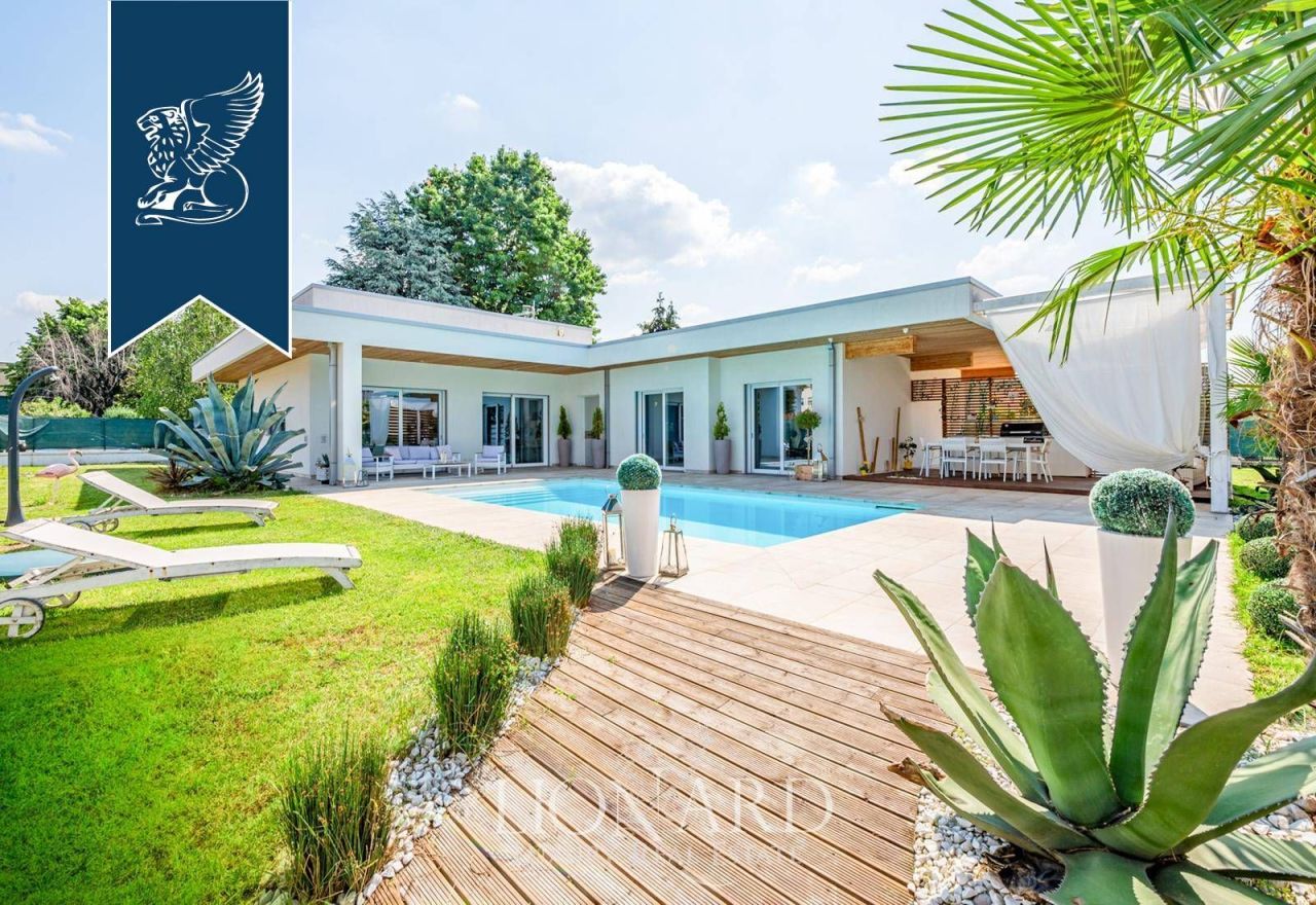 Villa in Gallarate, Italien, 270 m² - Foto 10