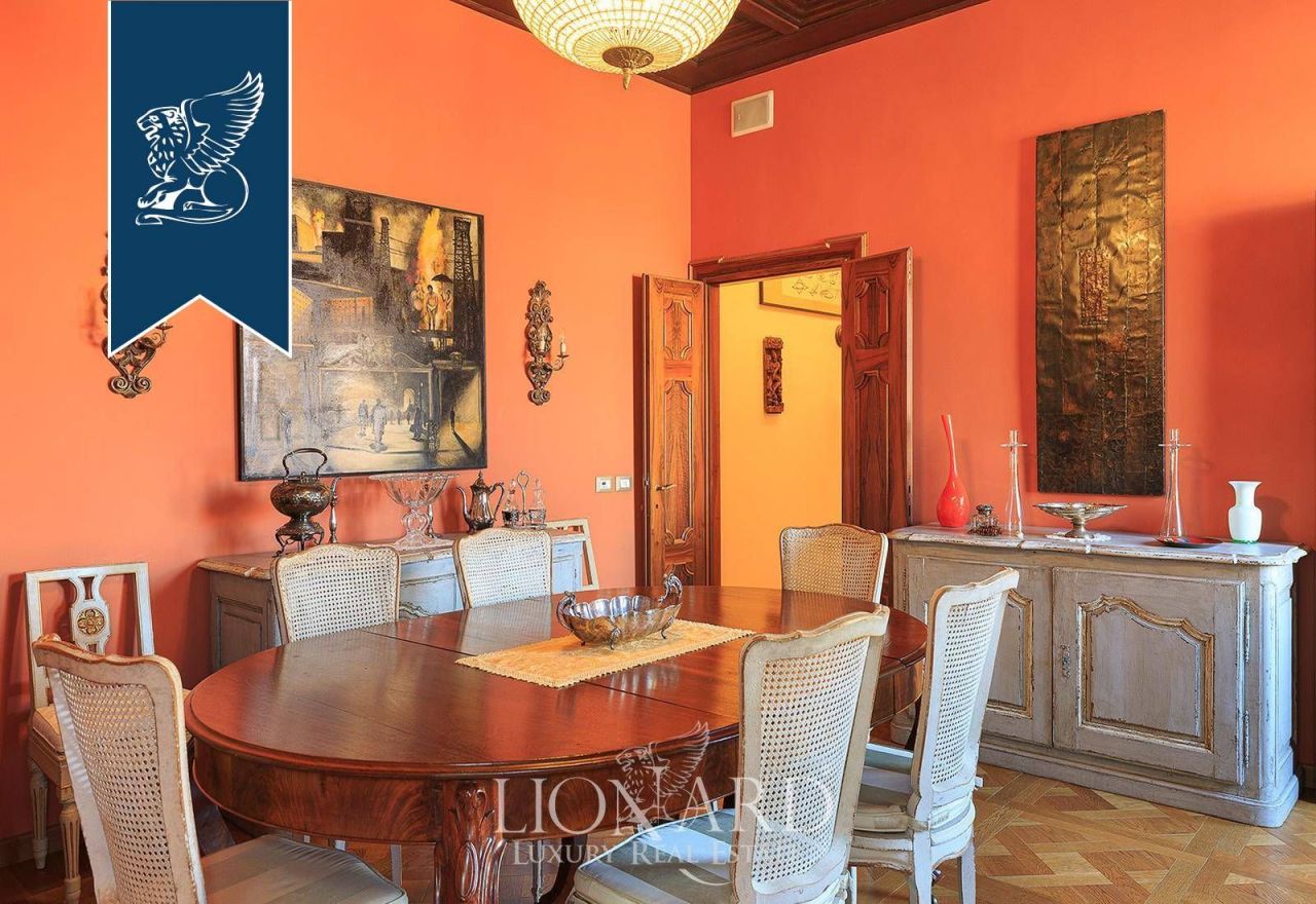 Apartment in Venice, Italy, 310 m² - picture 10