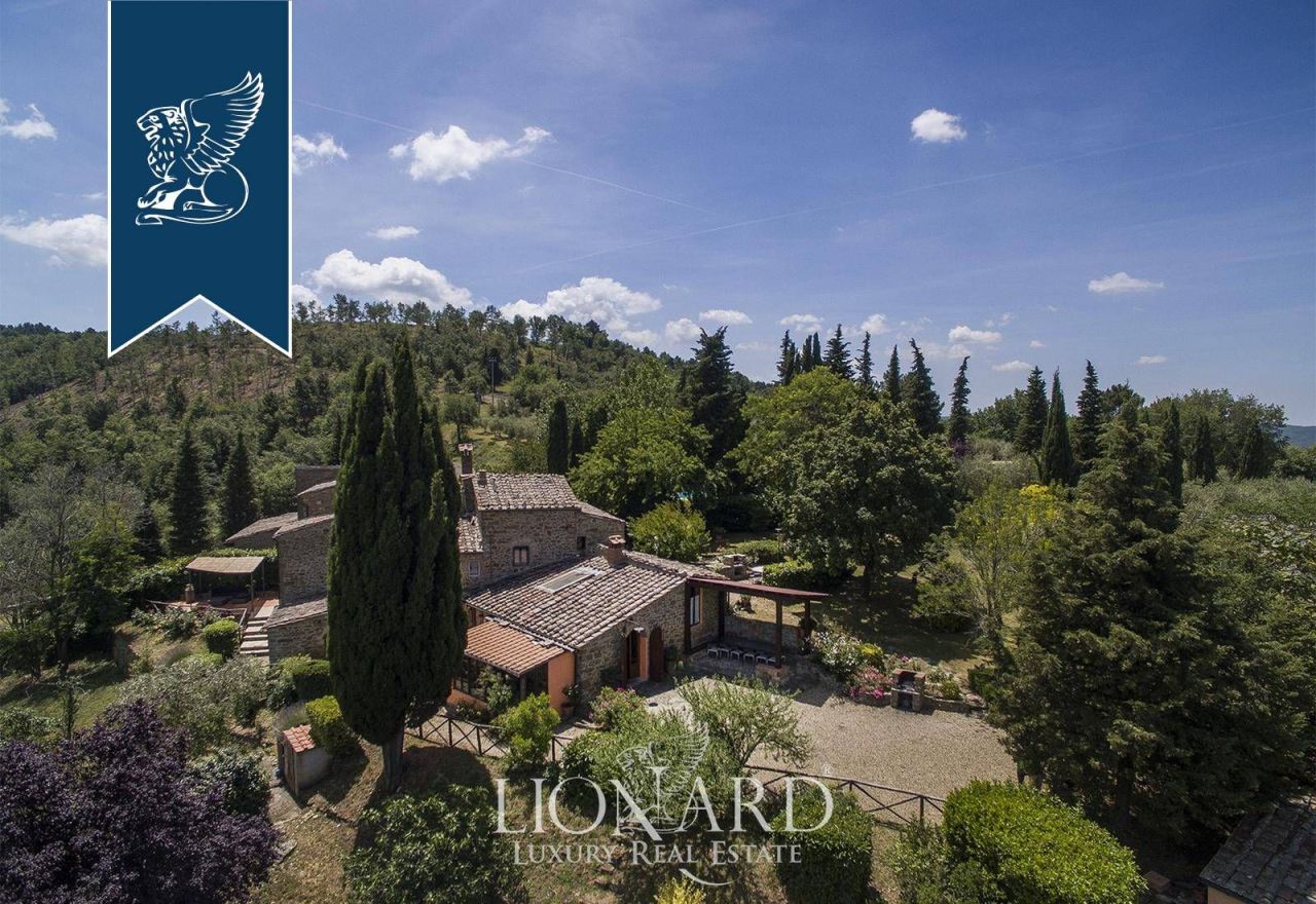 Farm in Greve in Chianti, Italy, 393 m² - picture 10