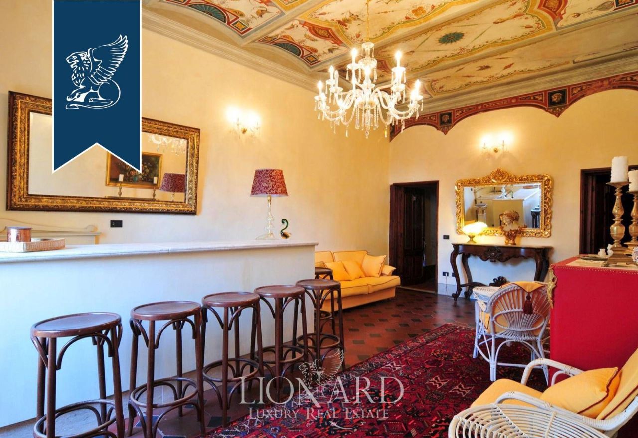 Villa ad Arezzo, Italia, 2 000 m² - foto 10