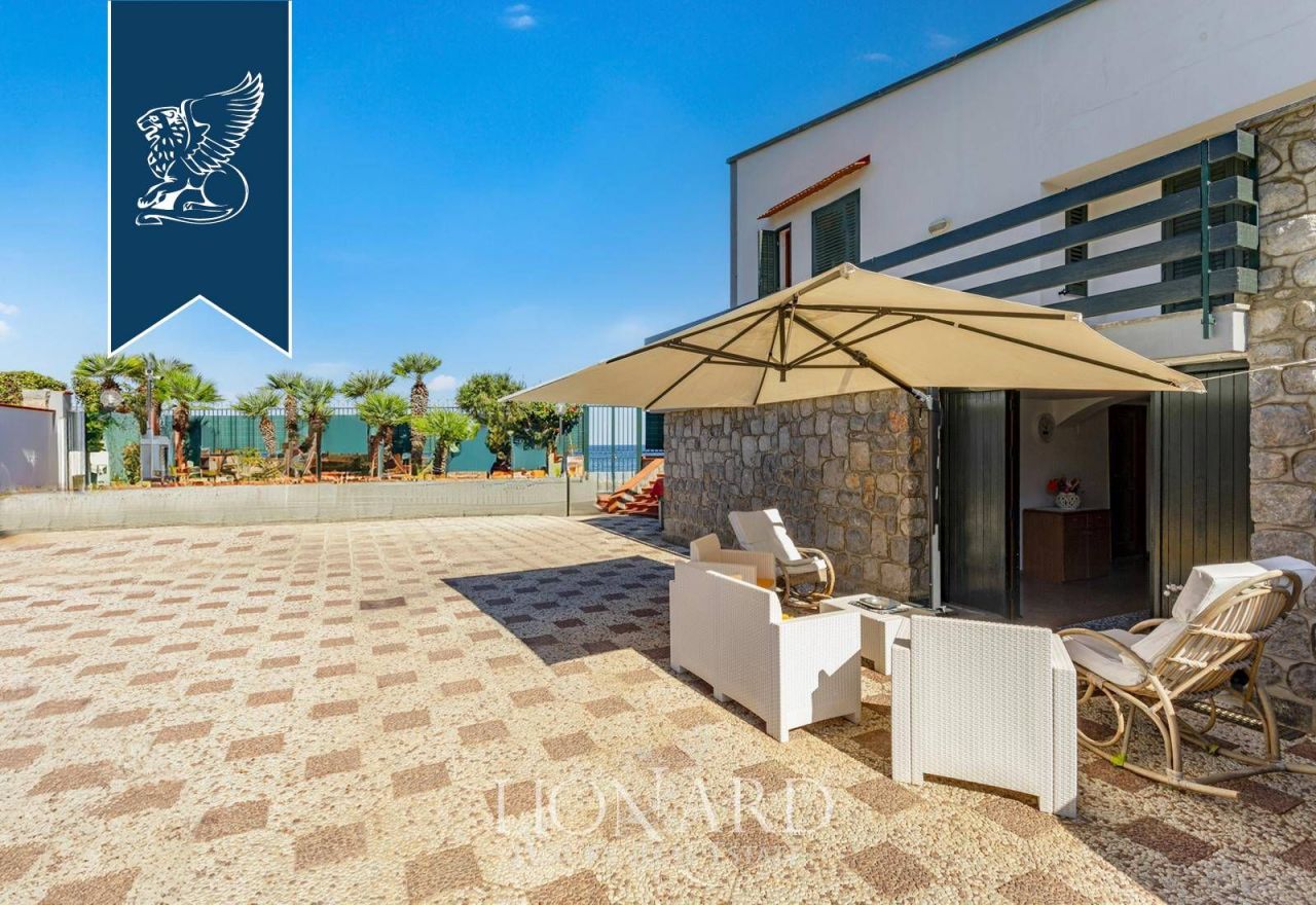 Villa in Palermo, Italy, 350 m² - picture 10