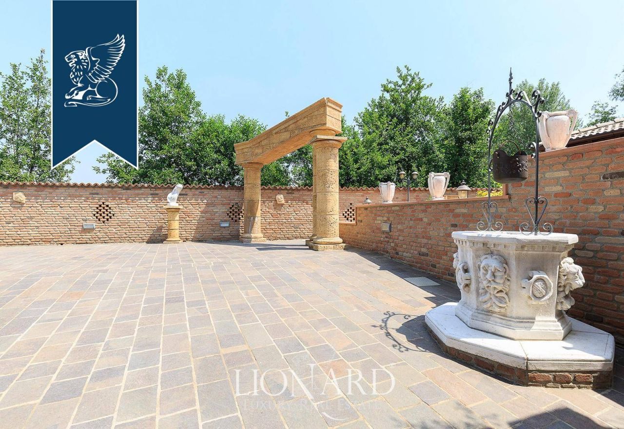 Villa in Pavia, Italien, 400 m² - Foto 10