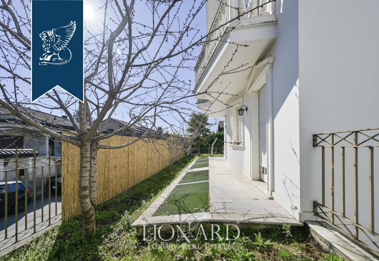 Villa à Milan, Italie, 1 284 m² - image 10