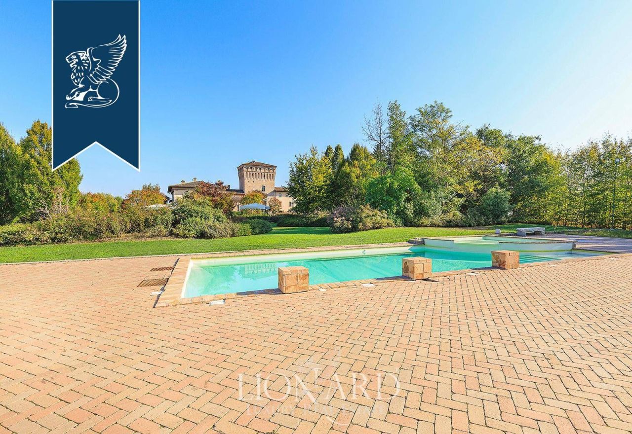 Castello a Piacenza, Italia, 3 700 m² - foto 10