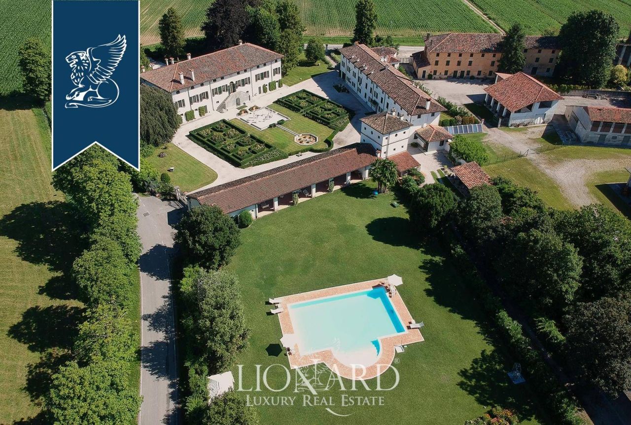 Villa in Pordenone, Italien, 6 600 m² - Foto 10