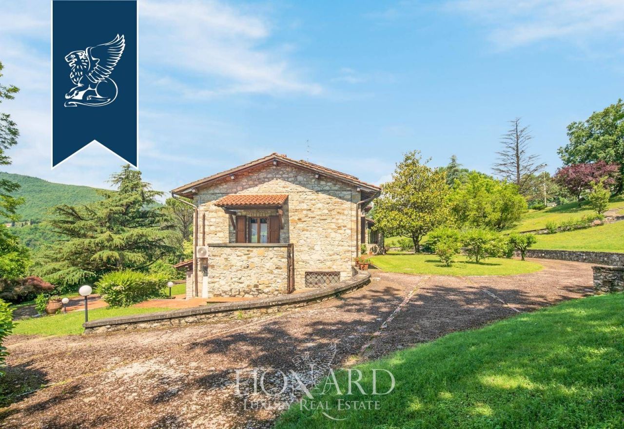 Villa ad Arezzo, Italia, 630 m² - foto 10