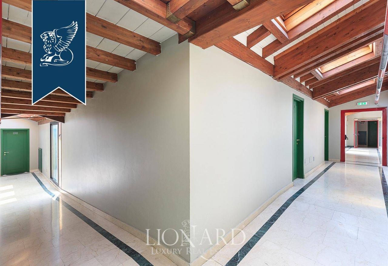 House in Brescia, Italy, 3 230 m² - picture 10