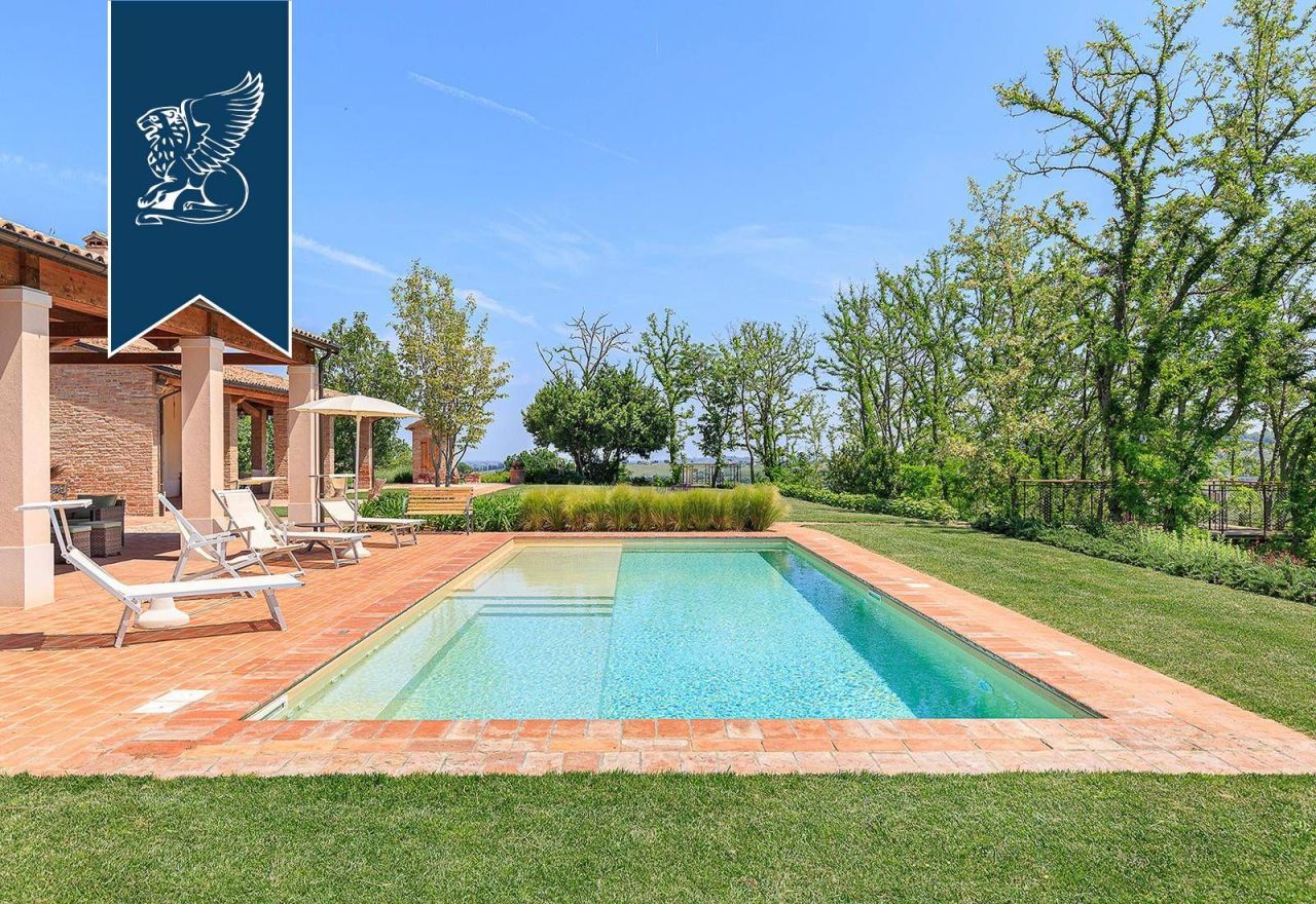 Villa in Forli-Cesena, Italy, 350 m² - picture 10