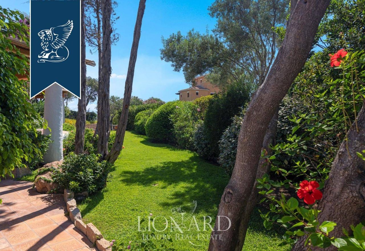Villa à Porto Cervo, Italie, 270 m² - image 10
