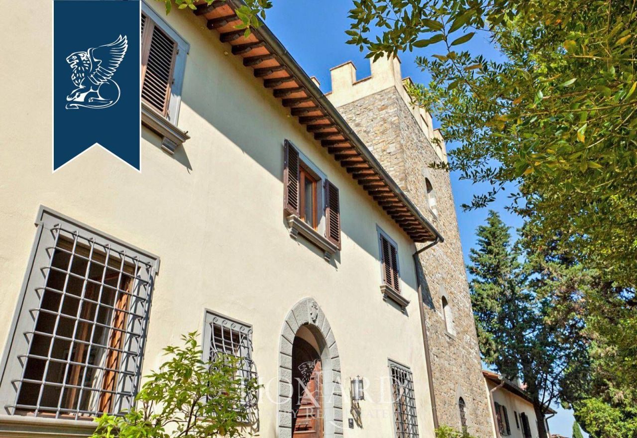 Villa à Florence, Italie, 3 400 m² - image 10