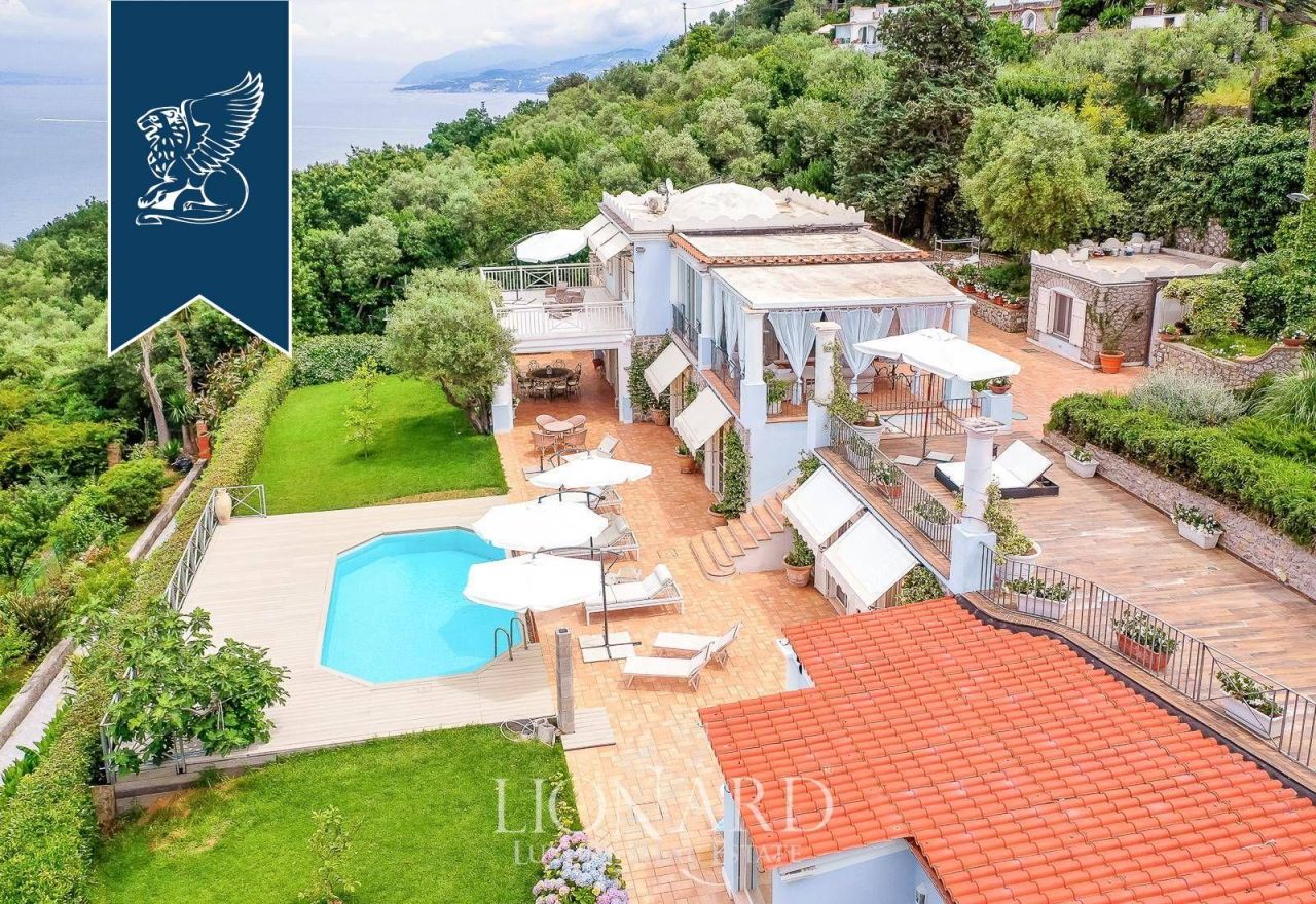 Villa en Nápoles, Italia, 300 m² - imagen 10