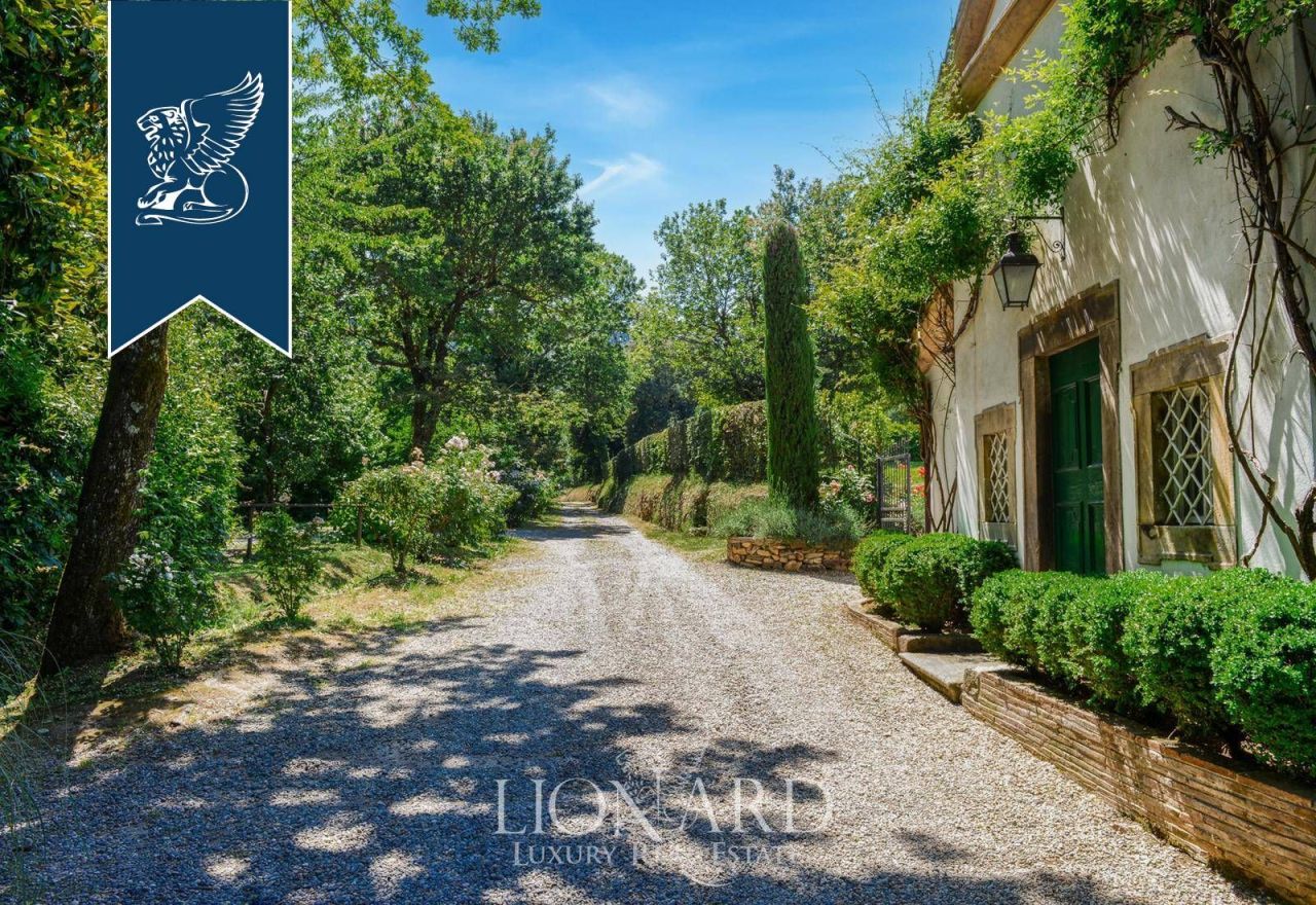 Villa à Capannori, Italie, 1 838 m² - image 10