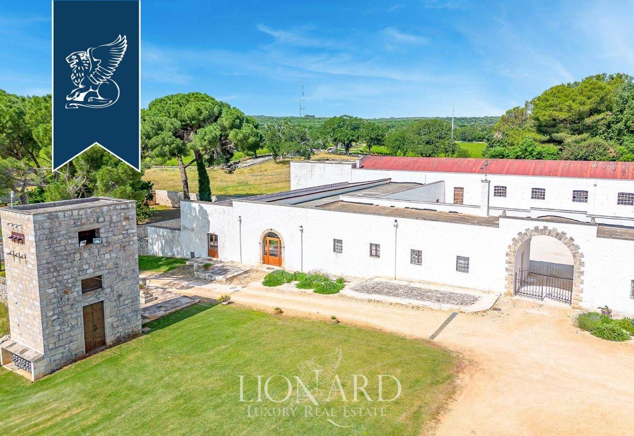 Villa in Taranto, Italy, 3 850 m² - picture 10