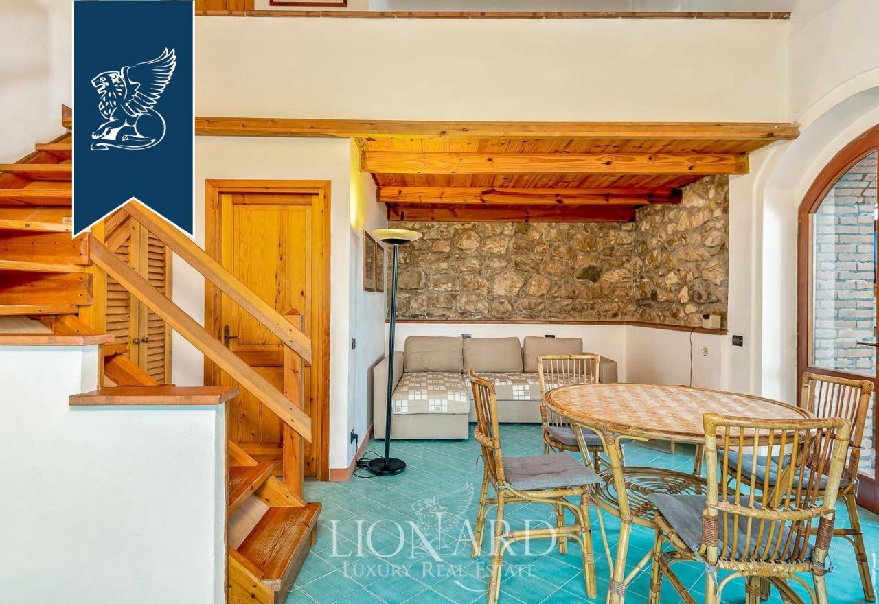 Villa en Livorno, Italia, 800 m² - imagen 10