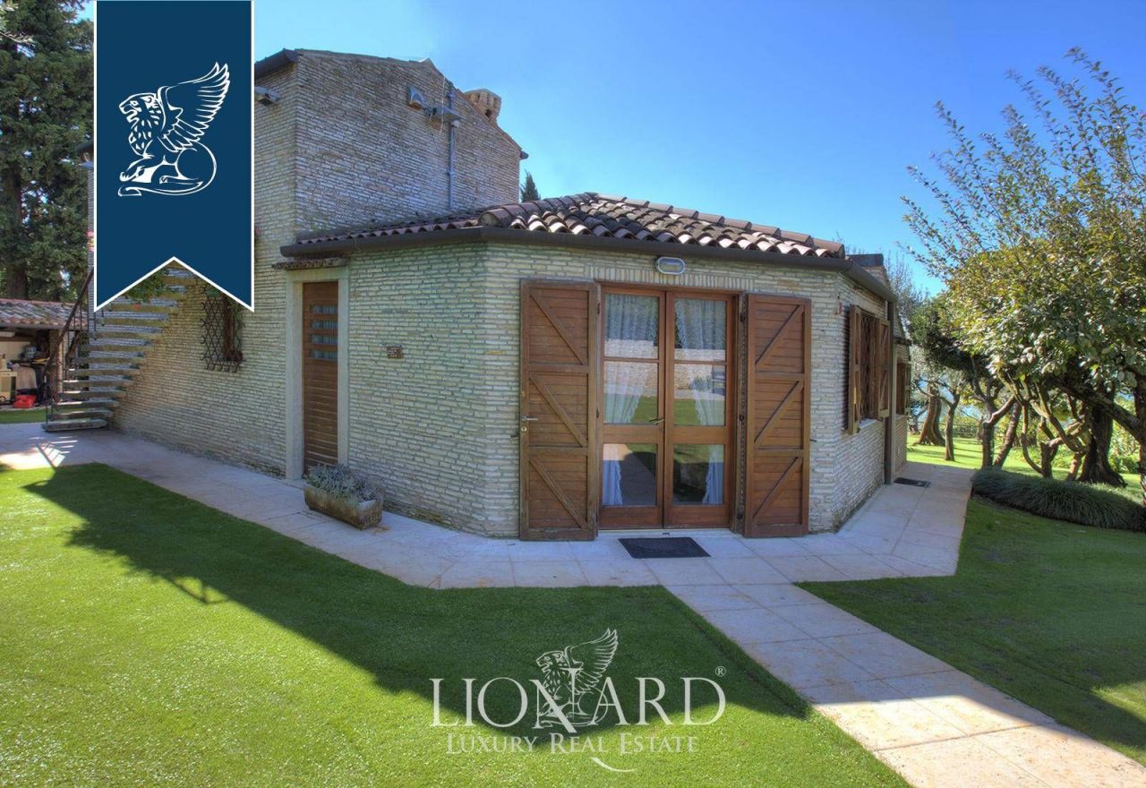 Villa a Sirmione, Italia, 570 m² - foto 9