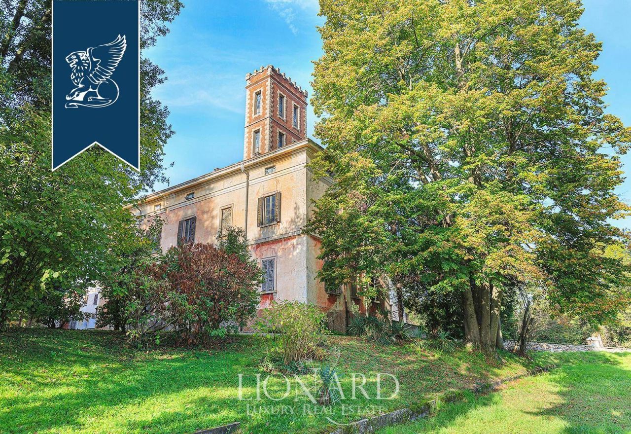 Castle in Varese, Italy, 4 200 m² - picture 10