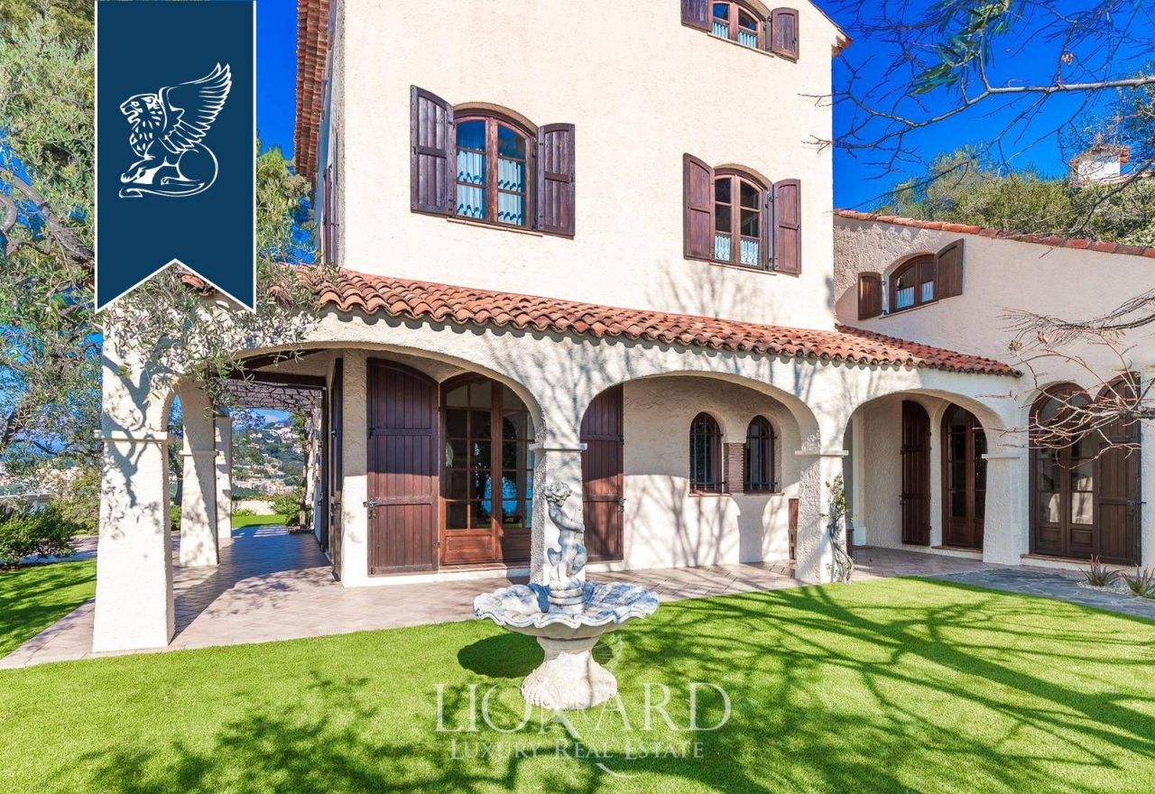 Villa à Imperia, Italie, 360 m² - image 9